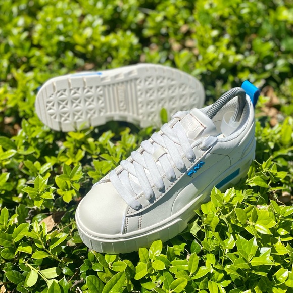 Puma Mayze Infuse Tan Lifestyle Platform Sneakers - Picture 3 of 10